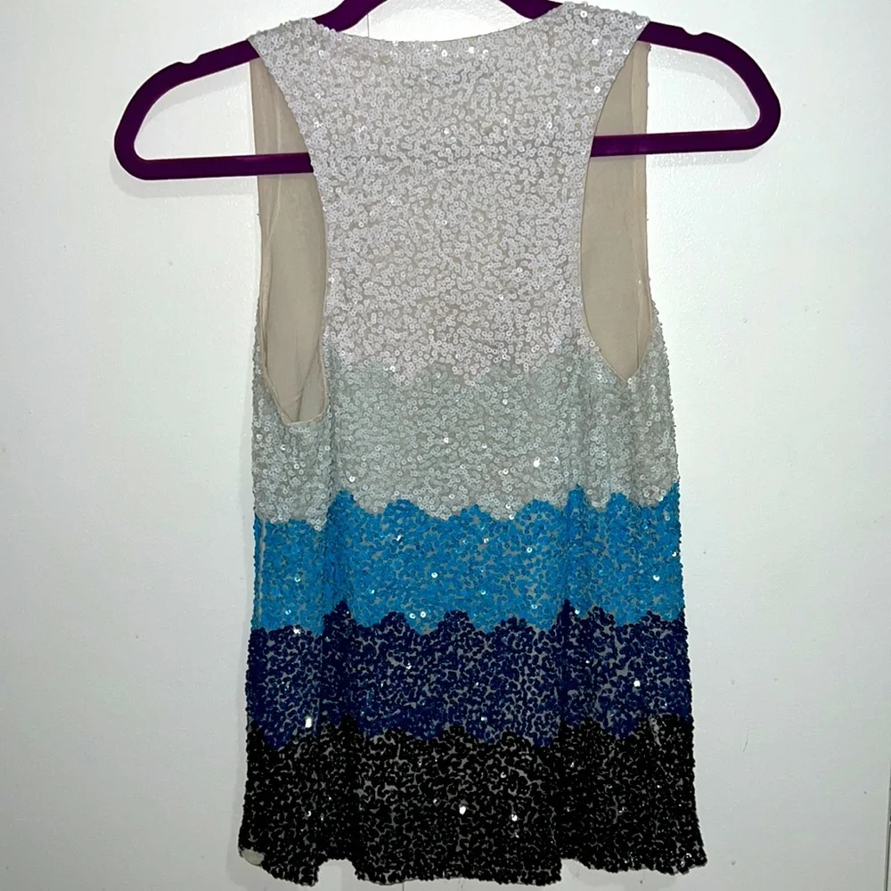 Alice + Olivia 5 color sequin lined tank top - Picture 4 of 4